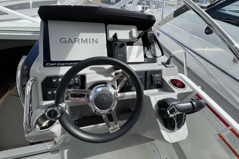 Slide: The Image of Cockpit of 2021 Jeanneau Leader 9.0 WA with Garmin navigation system. - 11