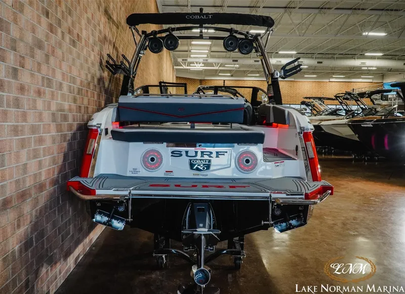 Slide: The Image of Cobalt R6 Surf 2024 - 5