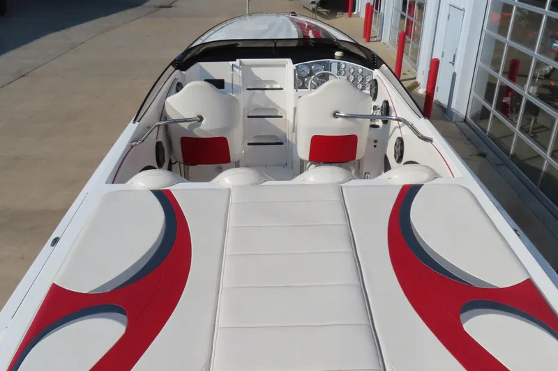 Slide: The Image of 2013 Nordic 39 POKER RUN boat interior with red and white seating design. - 14