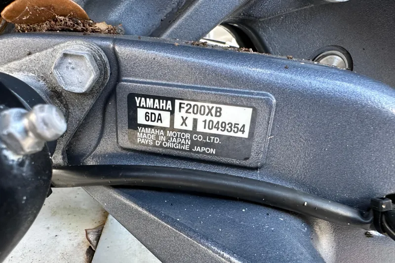 Slide: The Image of Yamaha F200XB engine label on 2020 NauticStar 2302 Legacy boat. - 96