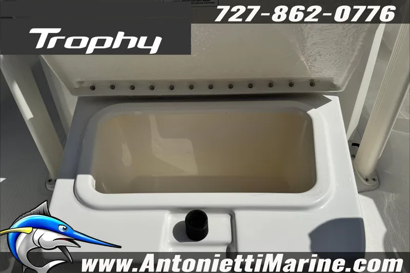 Slide: The Image of 2026 Trophy T20CC Center Console livewell, Antonietti Marine branding, contact number visible. - 19
