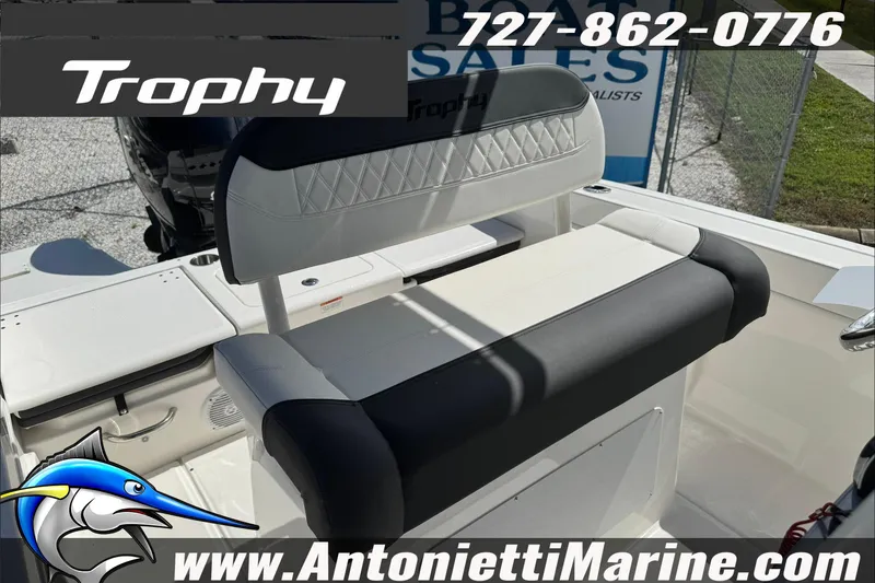 Slide: The Image of 2026 Trophy T20CC Center Console boat seating, featuring sleek design and comfort. - 9