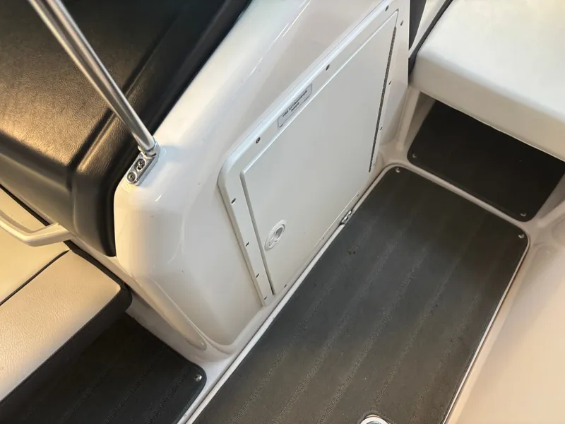 Slide: The Image of Interior of a 2017 Yamaha RP1800A SAP19 boat. - 7