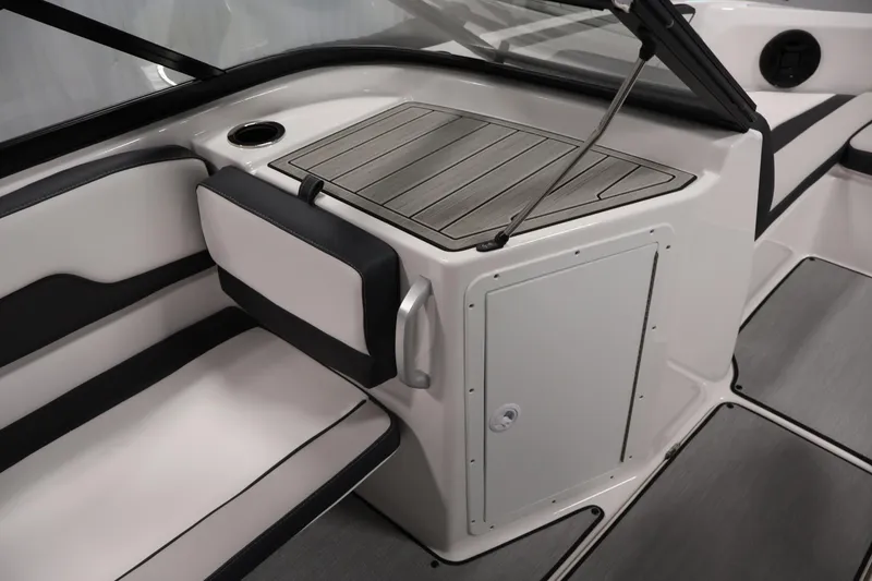 Slide: The Image of Interior of 2026 Yamaha Boats AR195, featuring sleek seating and modern design elements. - 28