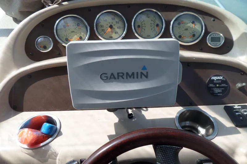 Slide: The Image of Dashboard of a 2005 Chaparral Signature 270 boat with Garmin navigation system. - 19