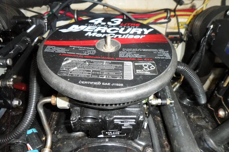 Slide: The Image of Mercury MerCruiser 4.3L engine in 2005 Chaparral Signature 270 boat. - 59