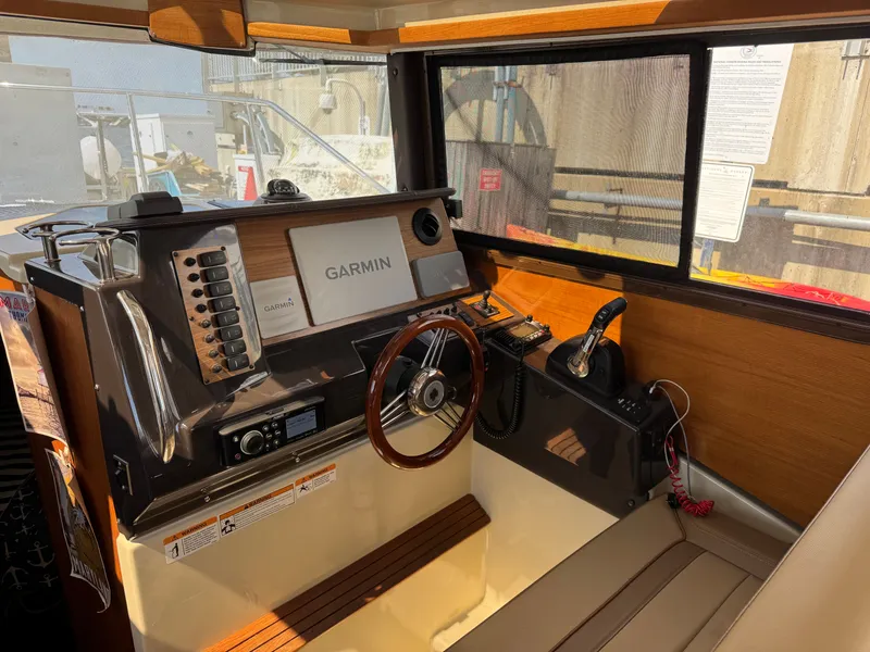 Slide: The Image of Ranger Tug 27 LE 2021 - 14