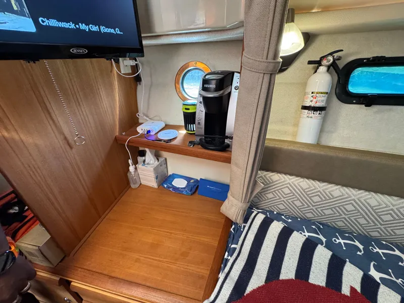 Slide: The Image of Ranger Tug 27 LE 2021 - 18