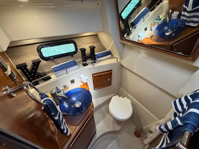 Slide: The Image of Ranger Tug 27 LE 2021 - 19