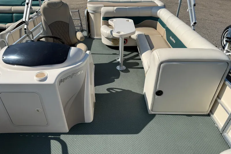 Slide: The Image of Aqua 240RE 2004 - 12