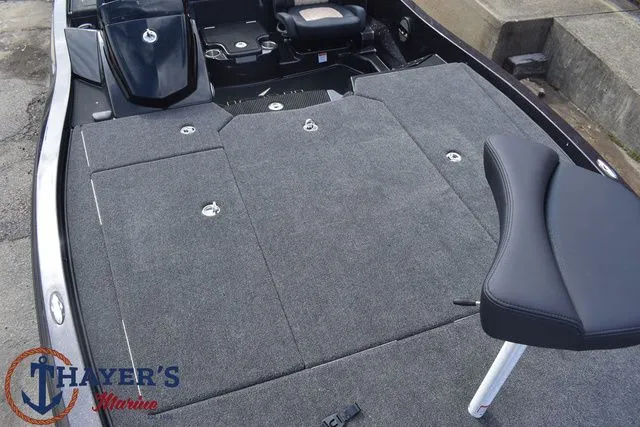 Slide: The Image of Ikon Boats LXE21 2026 - 14