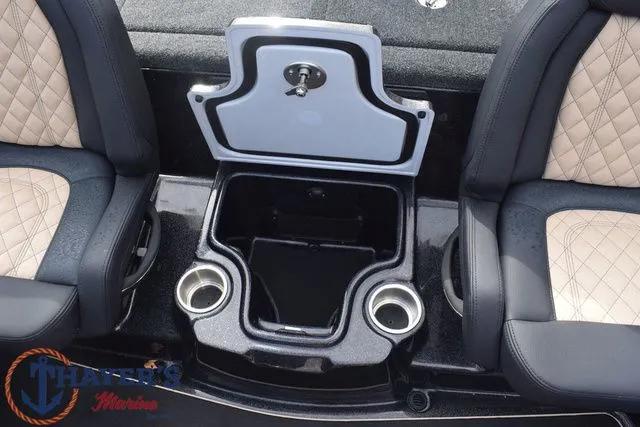 Slide: The Image of Ikon Boats LXE21 2026 - 21