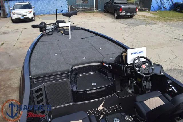 Slide: The Image of Ikon Boats LXE21 2026 - 9