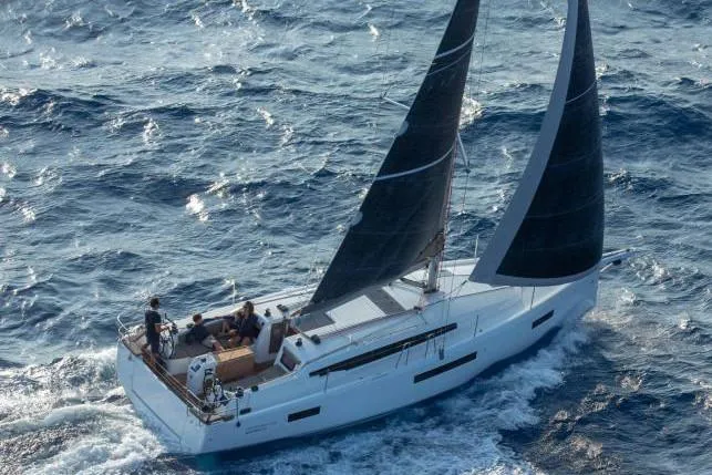 Slide: The Image of Manufacturer Provided Image: Manufacturer Provided Image: Manufacturer Provided Image - 1