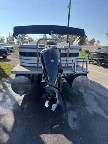 Slide: The Image of Crest Classic LX 200 SLC 2022 - 7