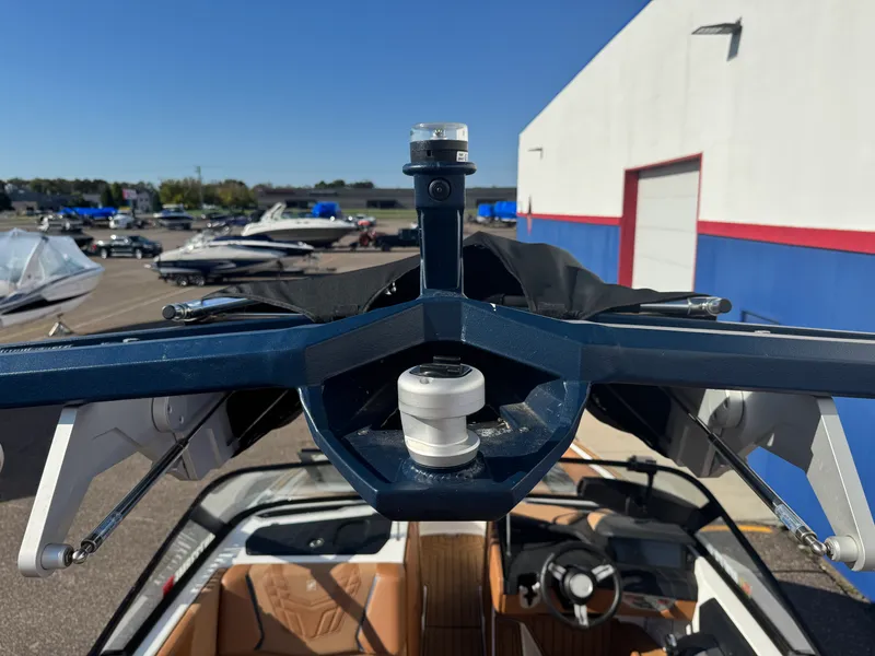 Slide: The Image of Nautique G23SA 2022 - 25