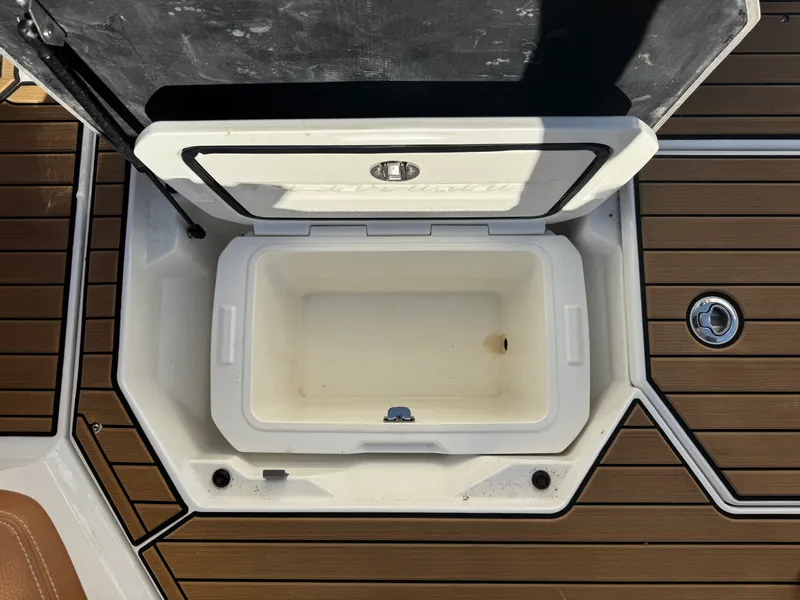 Slide: The Image of Nautique G23SA 2022 - 28