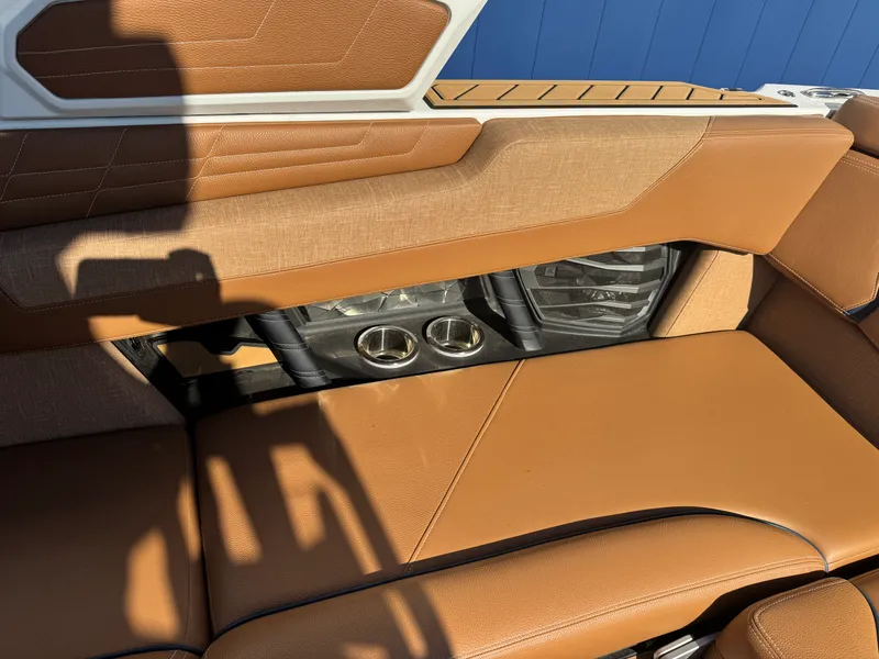 Slide: The Image of Nautique G23SA 2022 - 35