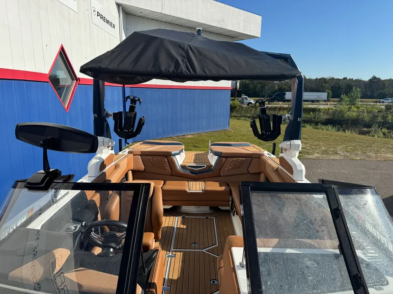 Slide: The Image of Nautique G23SA 2022 - 53