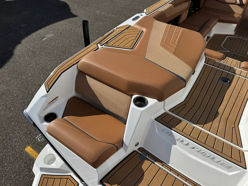 Slide: The Image of Nautique G23SA 2022 - 7