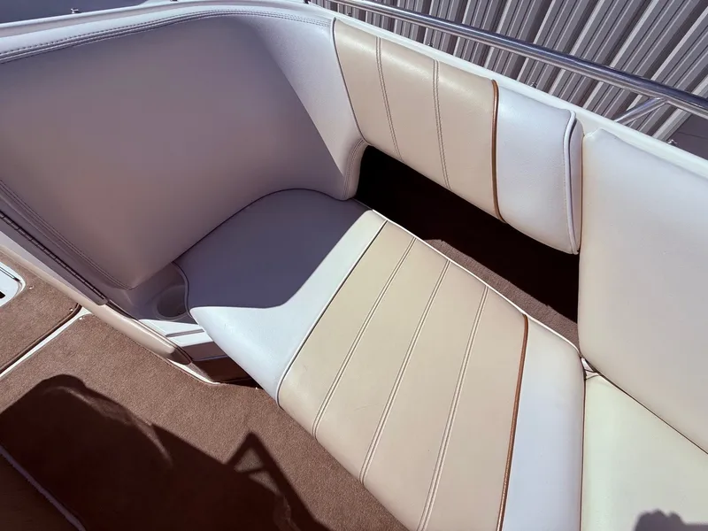 Slide: The Image of Sea Ray 230 Bow Rider 1996 - 11