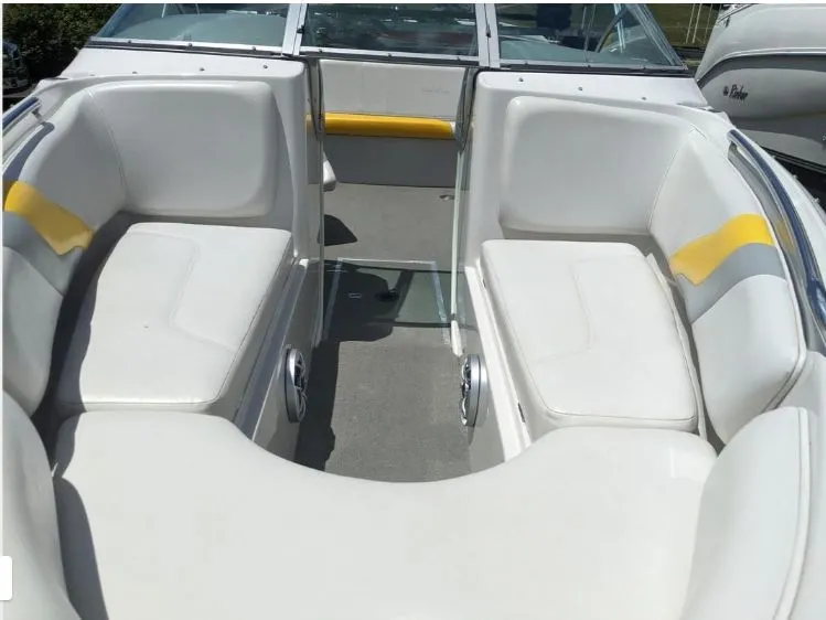 Slide: The Image of Reinell 230 LSE 2007 - 3