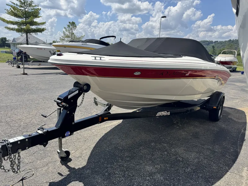 Slide: The Image of Sea Ray 182 SRX Bow Rider 2003 - 5