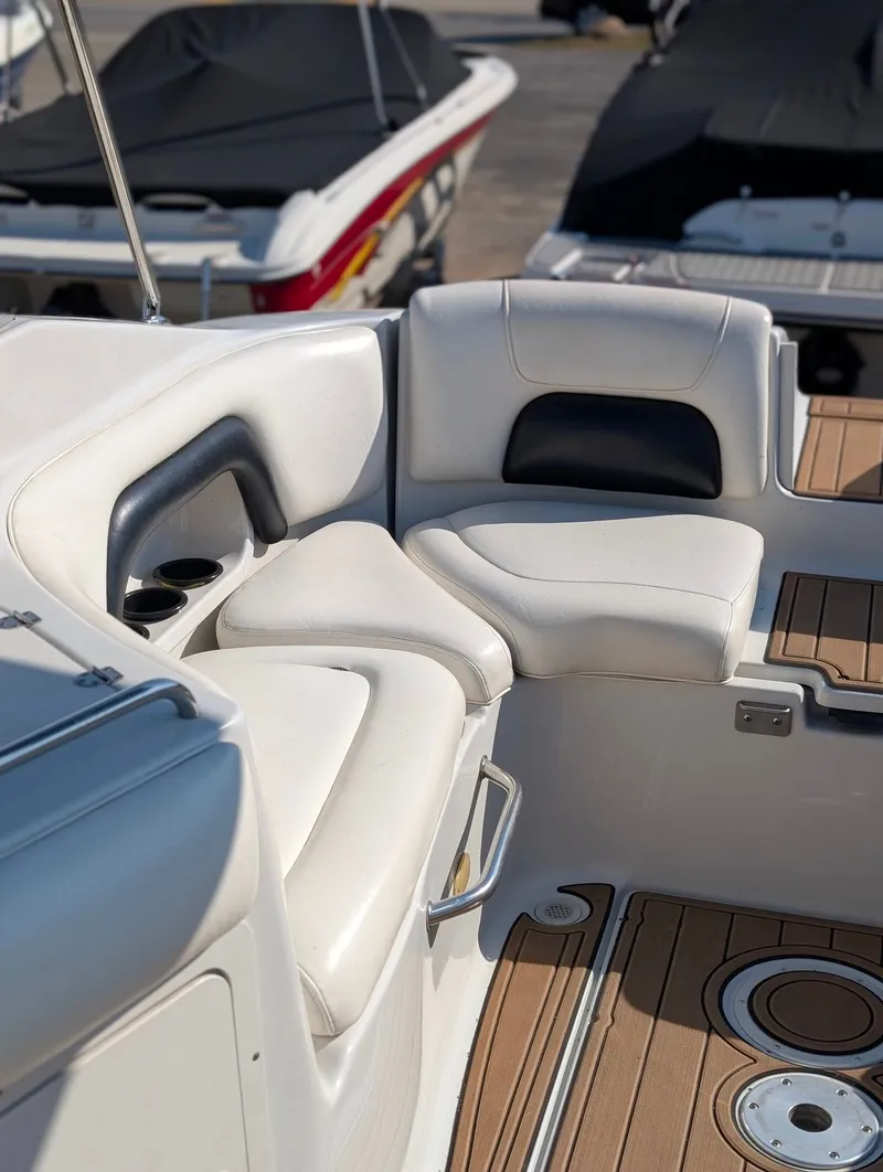 Slide: The Image of Crownline Boats 270 2004 - 14