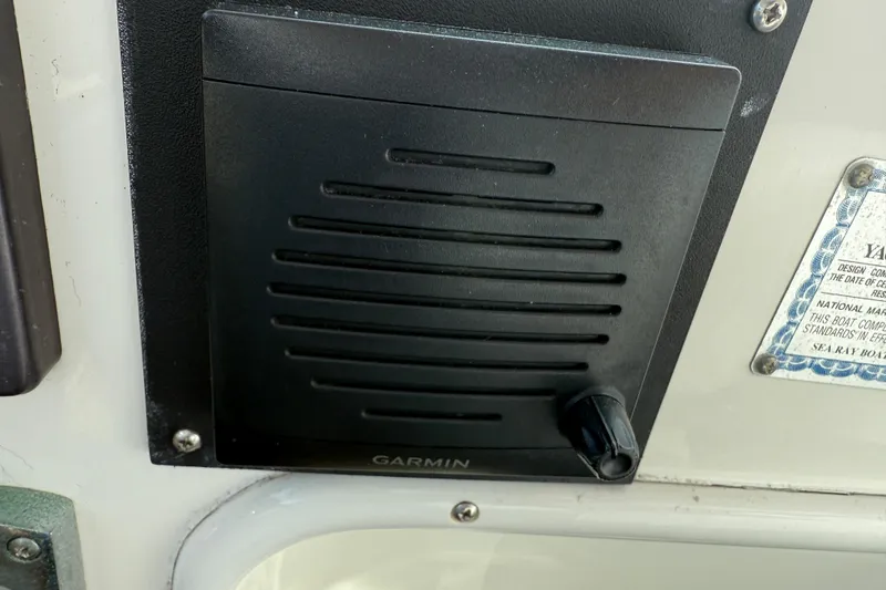 Slide: The Image of Garmin device on 2006 Sea Ray 48 Sundancer boat dashboard. - 40