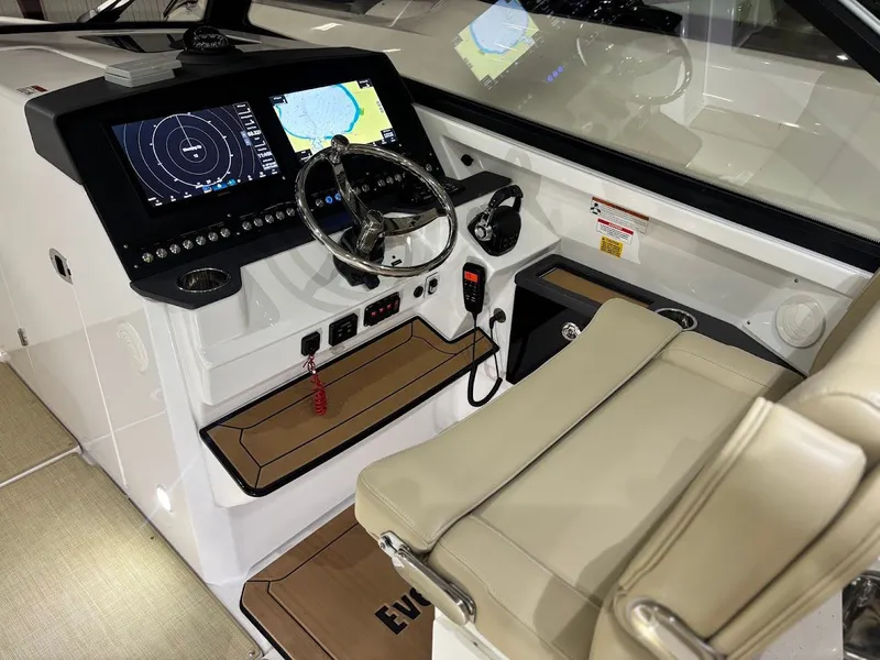 Slide: The Image of 2020 Everglades 340 Dual Console 20 - 20