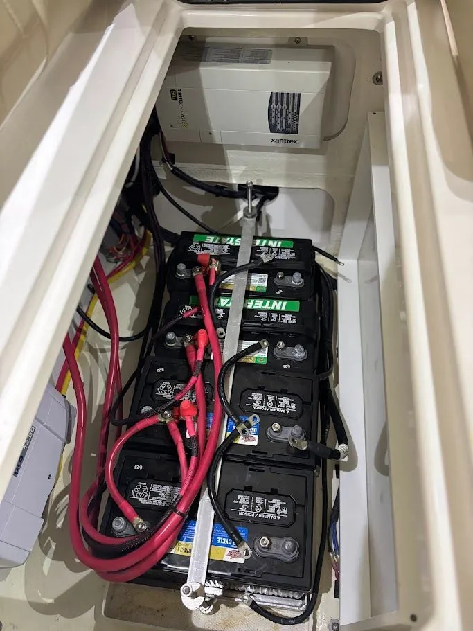 Slide: The Image of 2020 Everglades 340 Dual Console 37 - 37