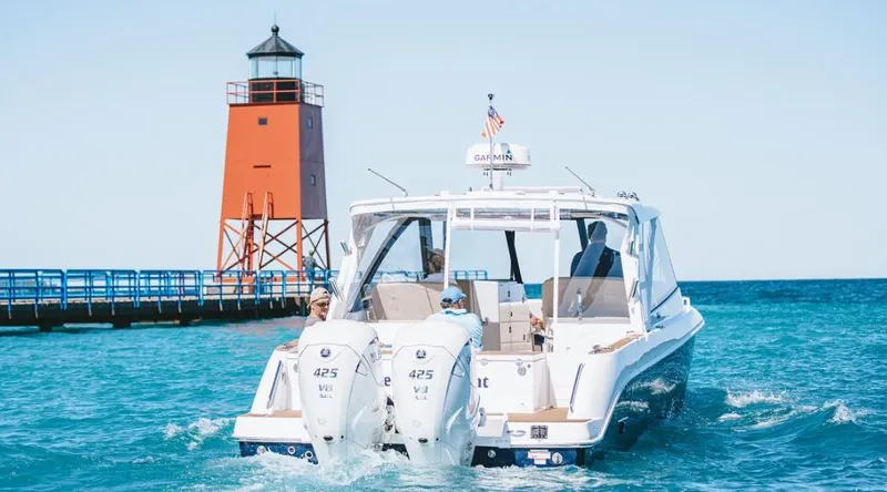 Slide: The Image of 2020 Everglades 340 Dual Console 5 - 5