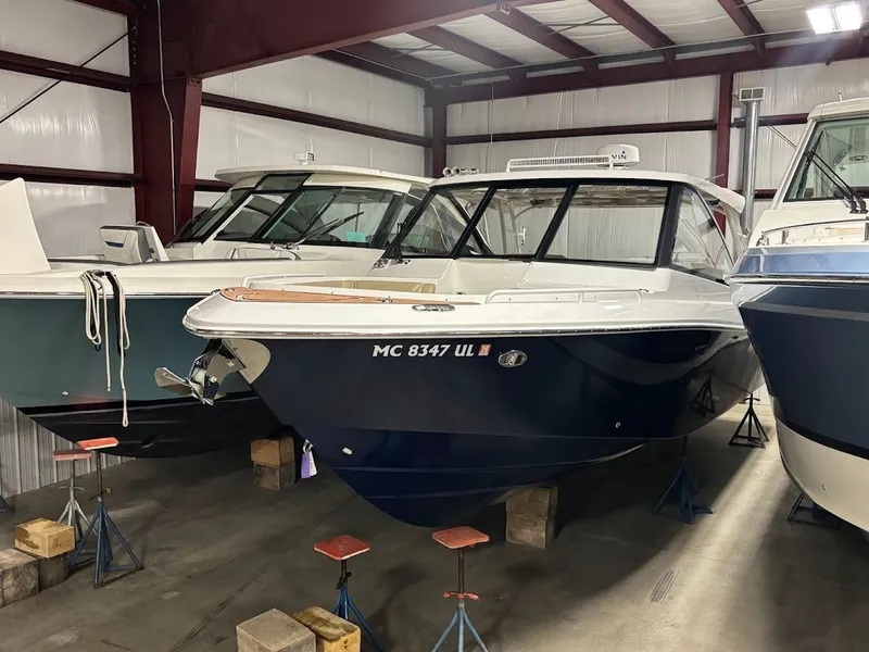 Slide: The Image of 2020 Everglades 340 Dual Console 7 - 7