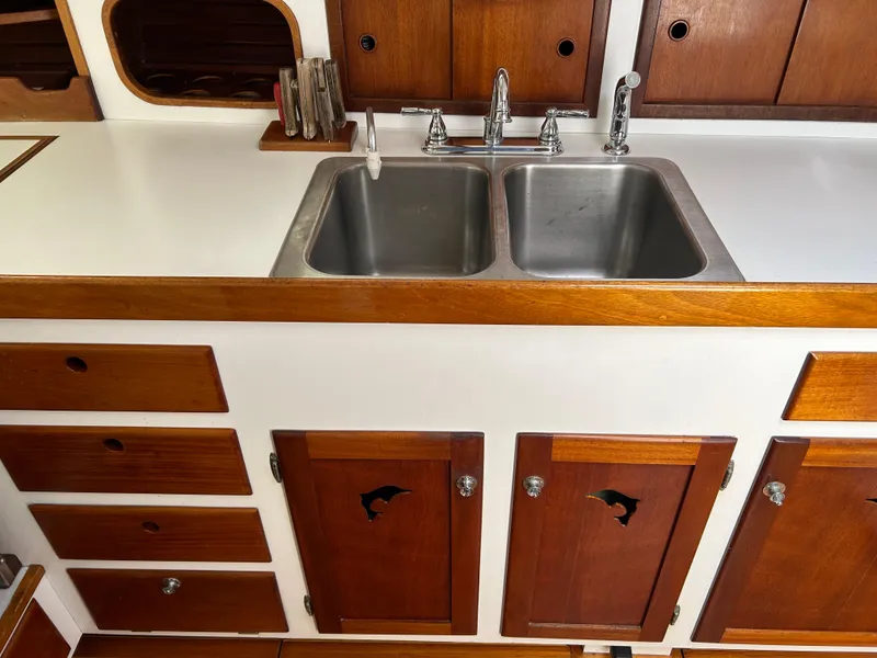 Slide: The Image of Galley down - 10