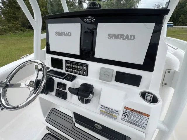 Slide: The Image of Sea Fox 288 Commander 2022 - 27
