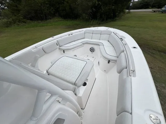 Slide: The Image of Sea Fox 288 Commander 2022 - 13