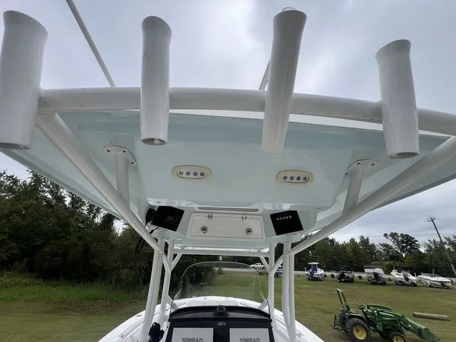 Slide: The Image of Sea Fox 288 Commander 2022 - 26