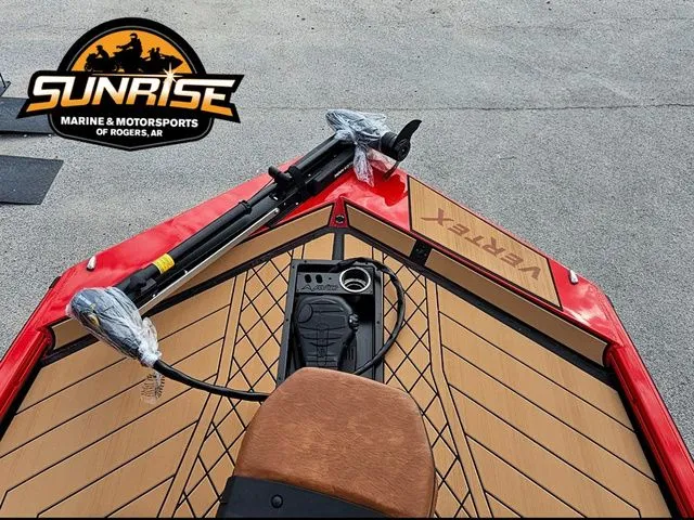 Slide: The Image of Avid 18 VERTEX BOAT 2026 - 12