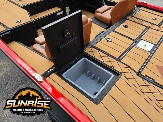 Slide: The Image of Avid 18 VERTEX BOAT 2026 - 17