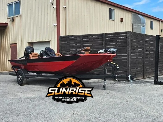 Slide: The Image of Avid 18 VERTEX BOAT 2026 - 4