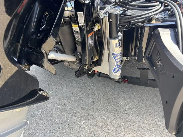 Slide: The Image of Phoenix Bass Boat 920 Elite X 2026 - 3