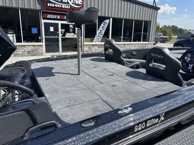 Slide: The Image of Phoenix Bass Boat 920 Elite X 2026 - 5