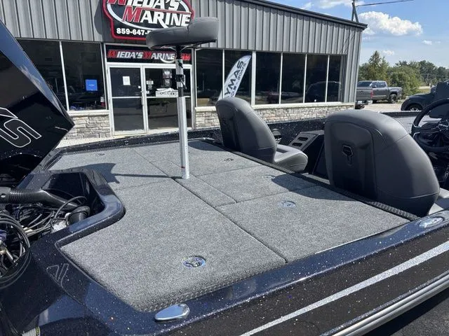 Slide: The Image of Ikon VLE21 2026 - 11