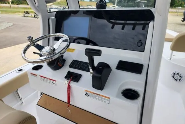 Slide: The Image of Sportsman Masters 227 Bay Boat 2026 - 3