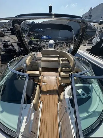 Slide: The Image of Crownline Boats Eclipse E235 XS 2022 - 3