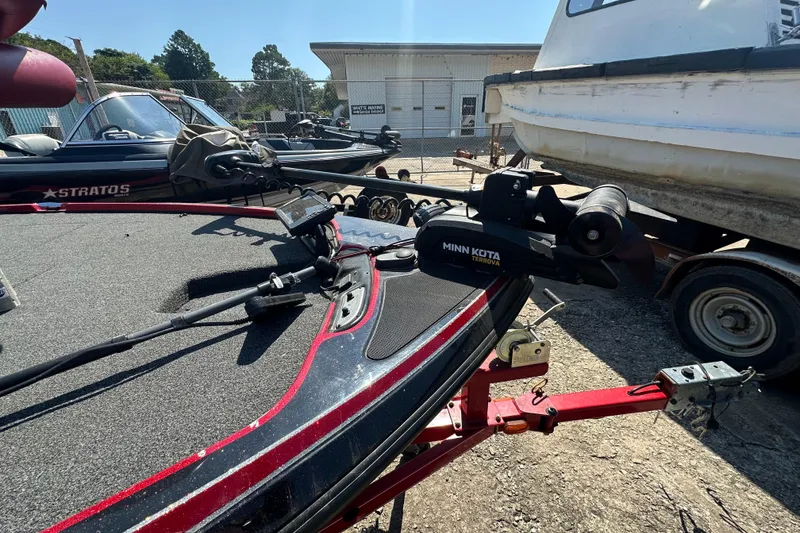 Slide: The Image of 2011 Nitro Z-6 boat with Minn Kota Terrova motor in a boatyard. - 10