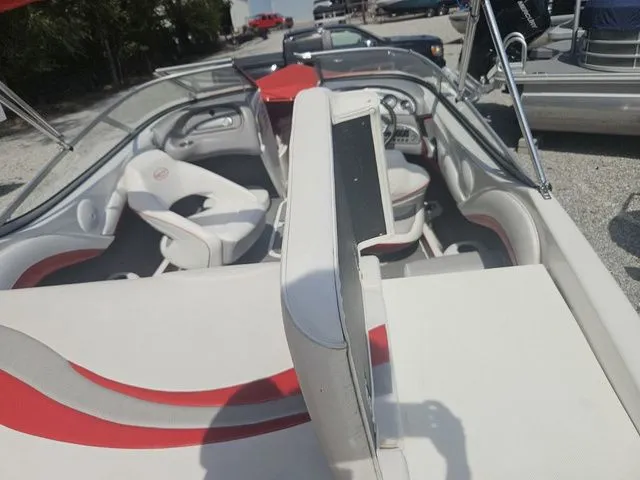 Slide: The Image of Ebbtide 202 SE 2011 - 10