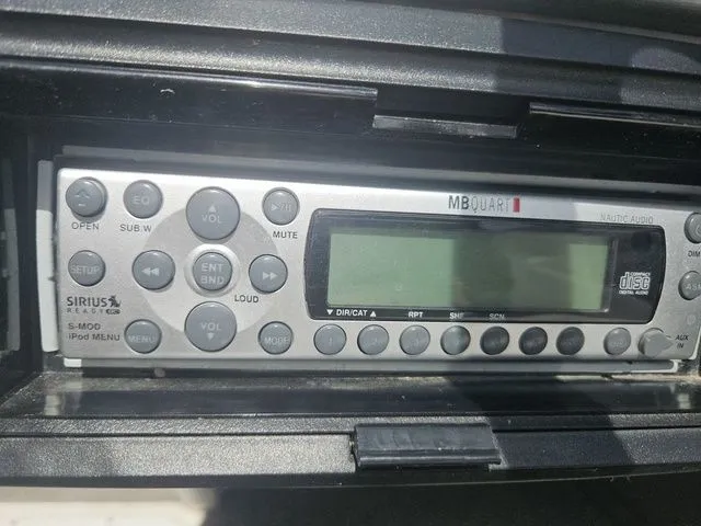 Slide: The Image of Ebbtide 202 SE 2011 - 6