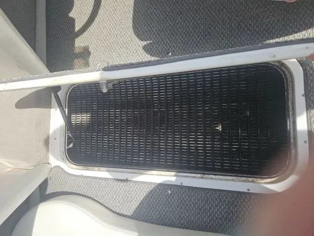 Slide: The Image of Ebbtide 202 SE 2011 - 7