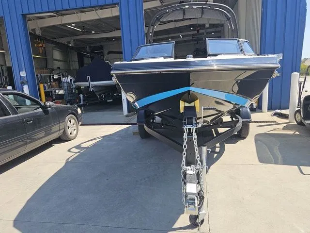 Slide: The Image of Yamaha 195S 2022 - 22